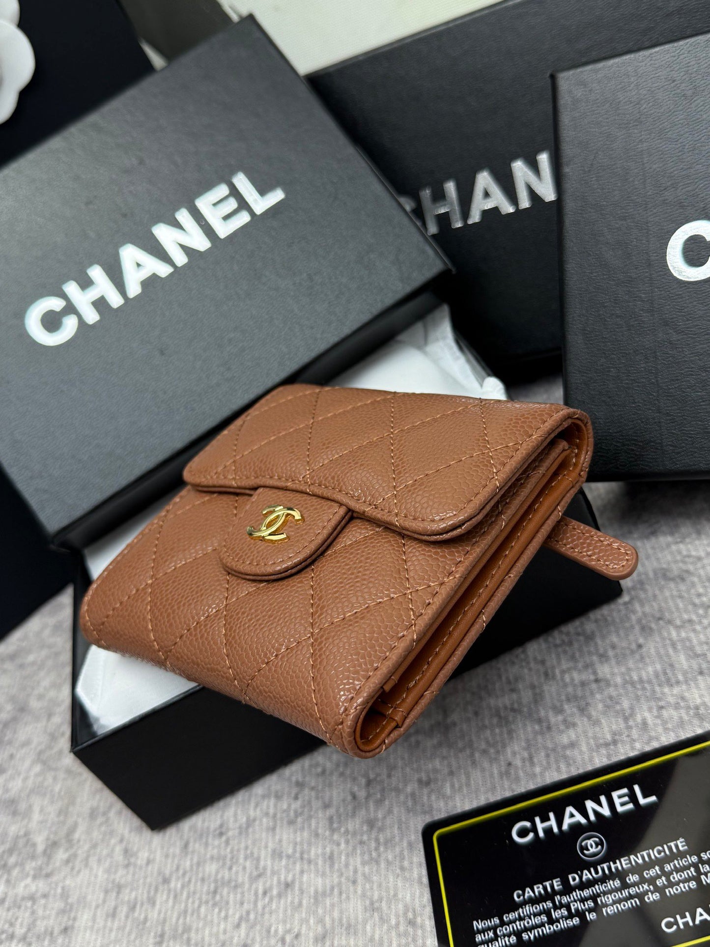15RC96BDE Stylish leather bag