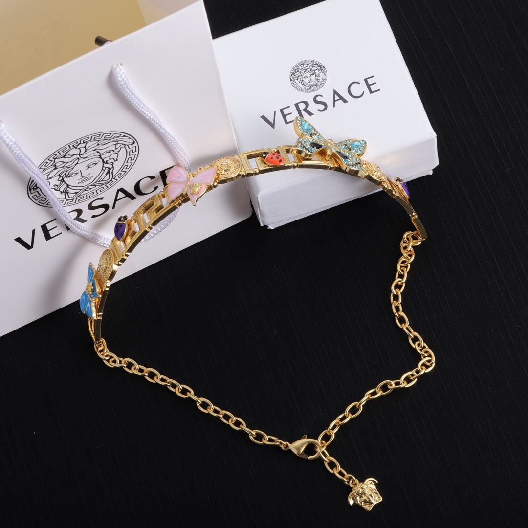 14V750KDE Stylish Necklaces