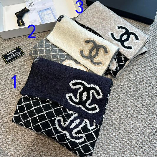 185ZC74WDE Stylish Winter Scarves