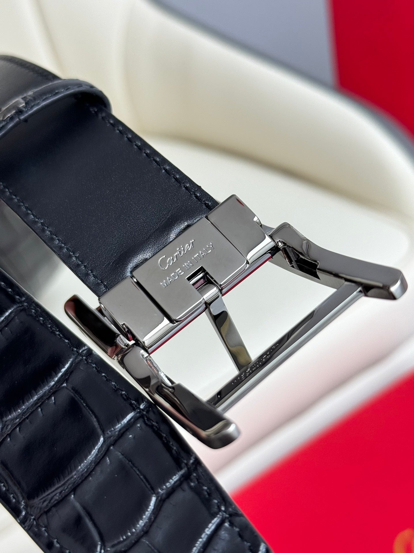 1WK172PDE Stylish  High quality belt With full package