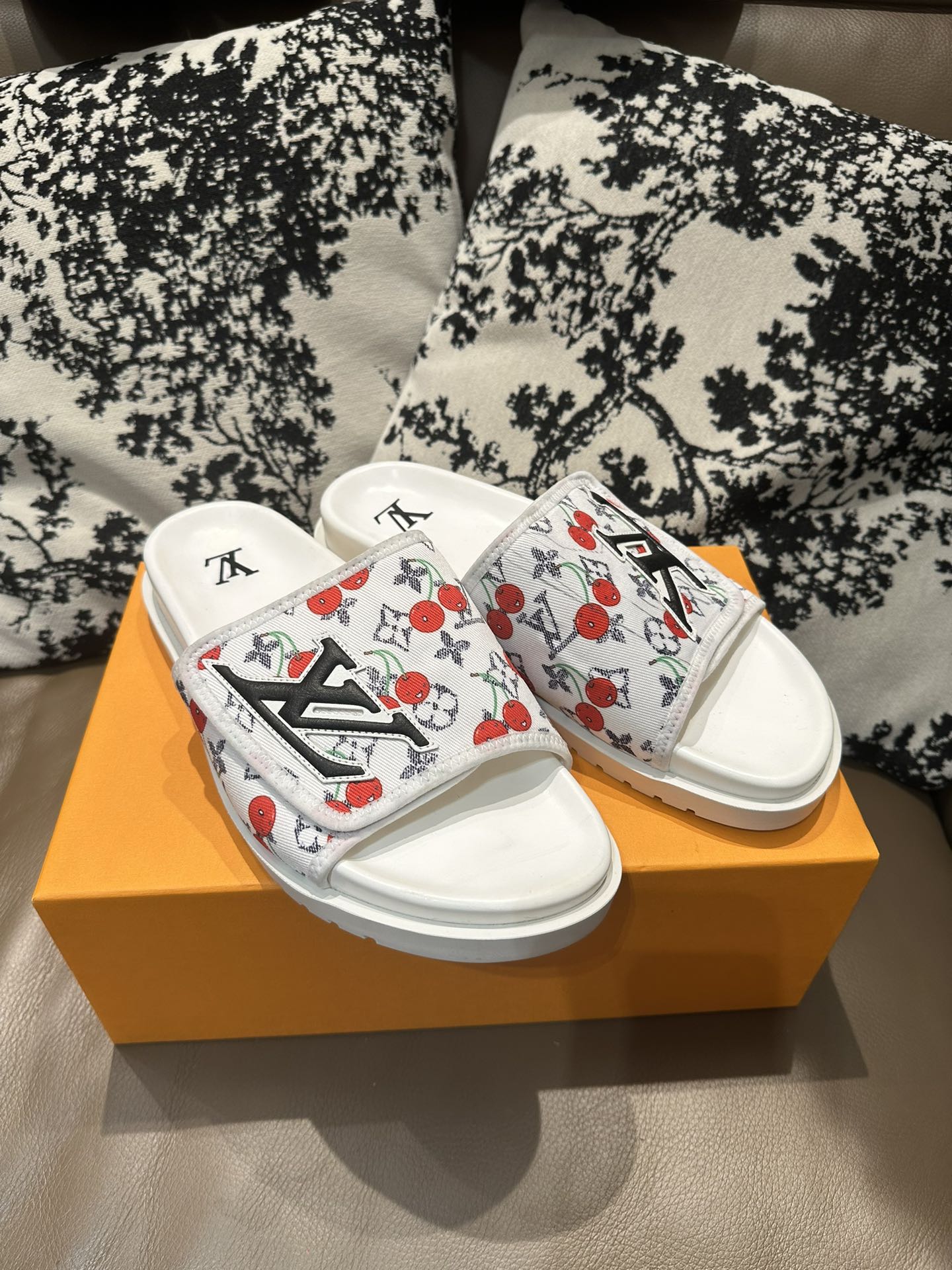285ZE28ZDE Stylish leather Shoes