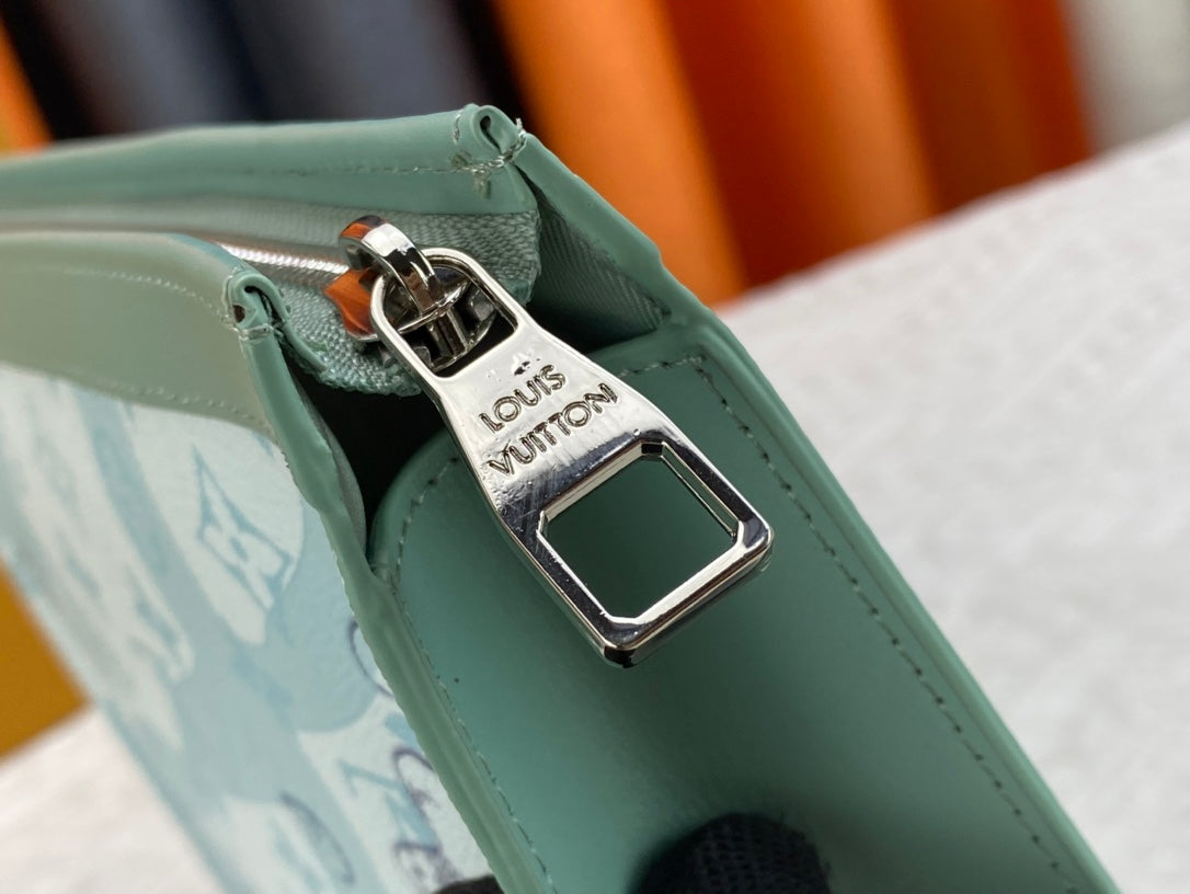 1XE388BDE Stylish leather bag