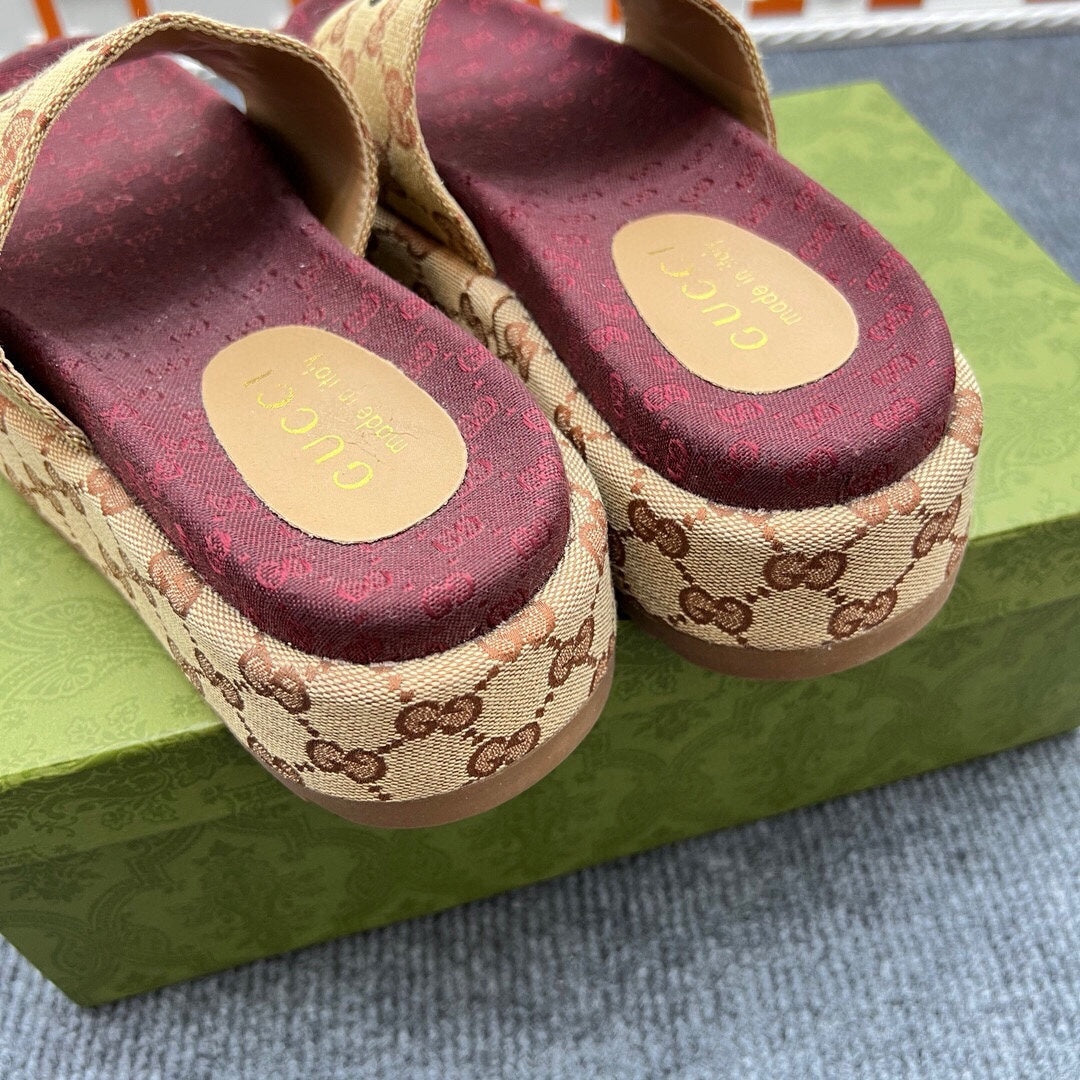 54B122ZDE Stylish slippers  Sole thickness 5.5cm