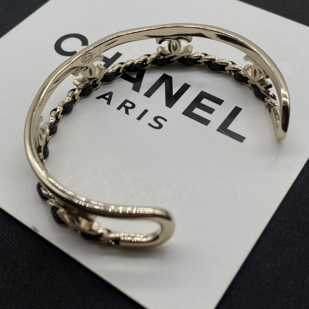 14C274KDE Stylish Bracelets