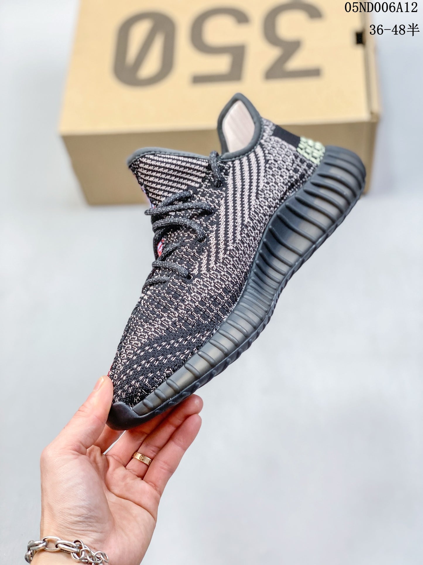 4YA69ZDE Stylish Sneakers (No Box, August-October Big Sale)