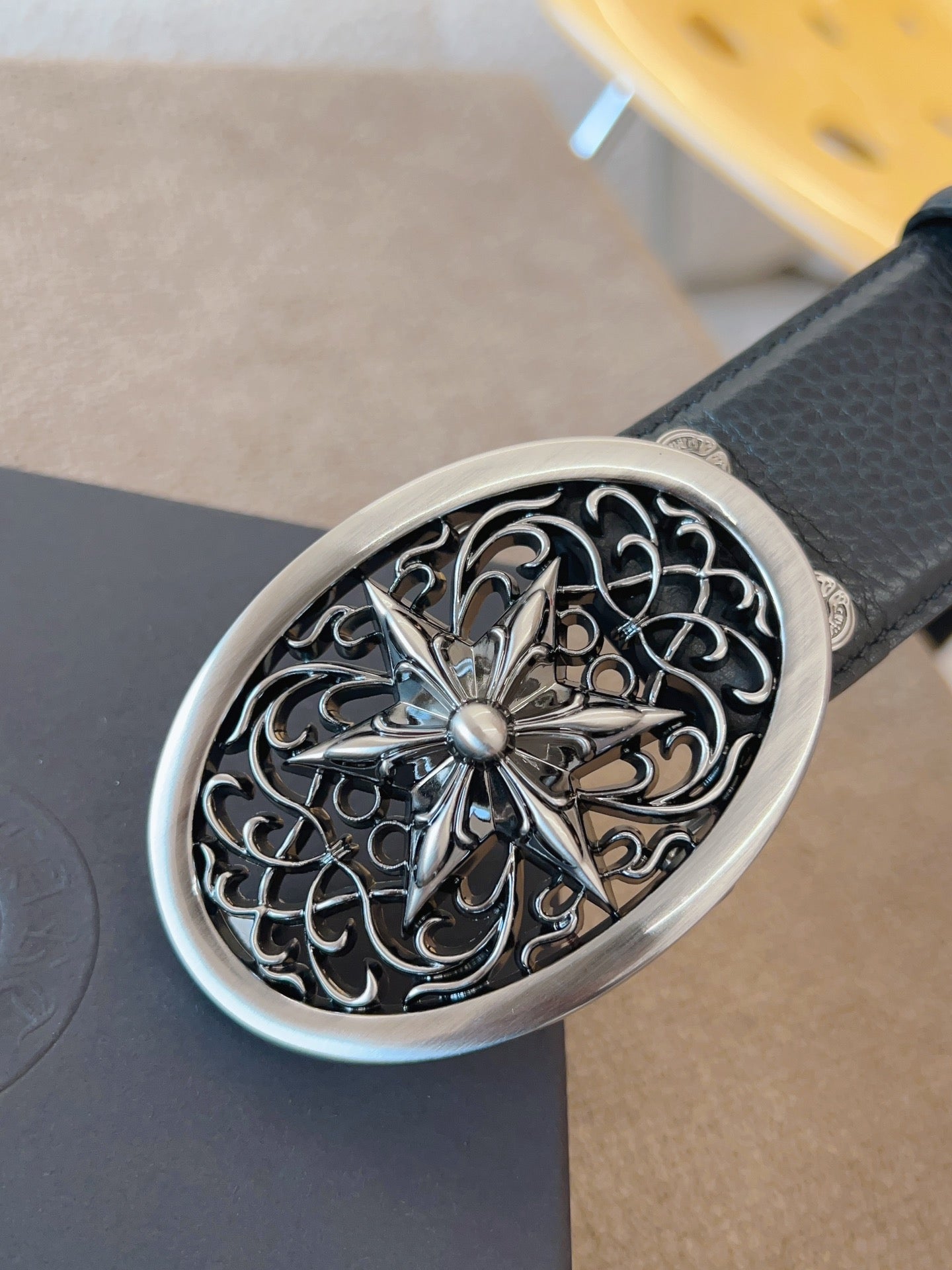 255RA15PDE Stylish  High quality belt With full package