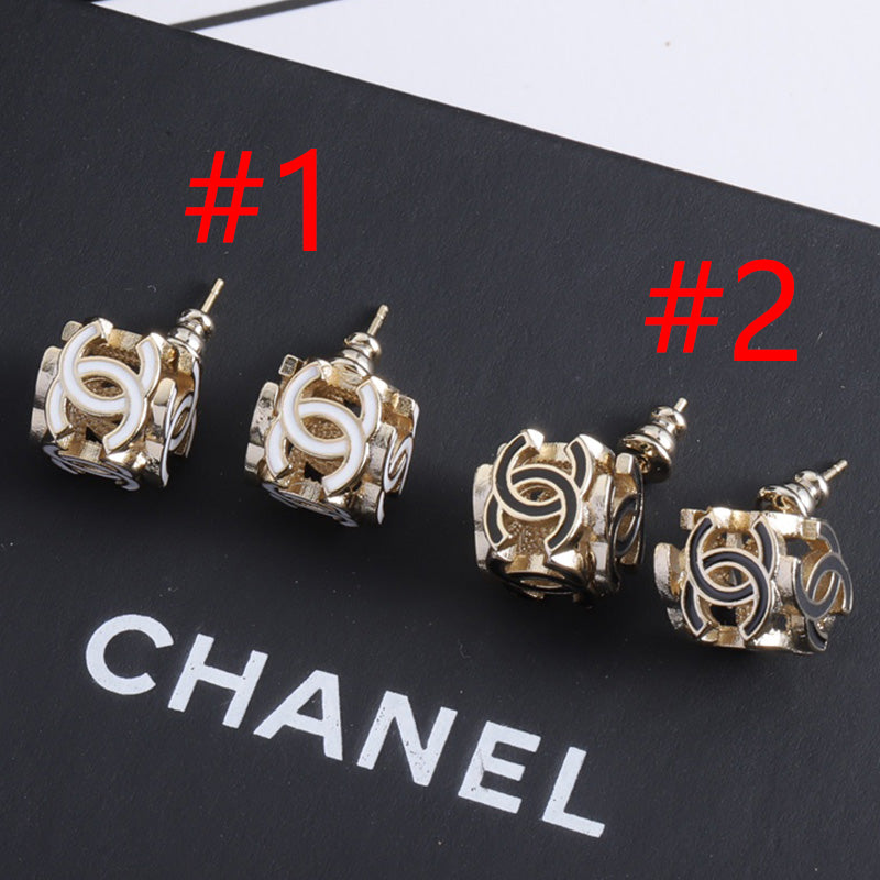 1YC284EDE Stylish Earrings