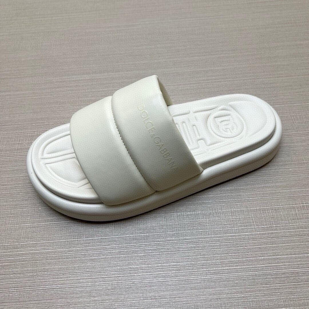 535ZA268ZDE Stylish Slippers