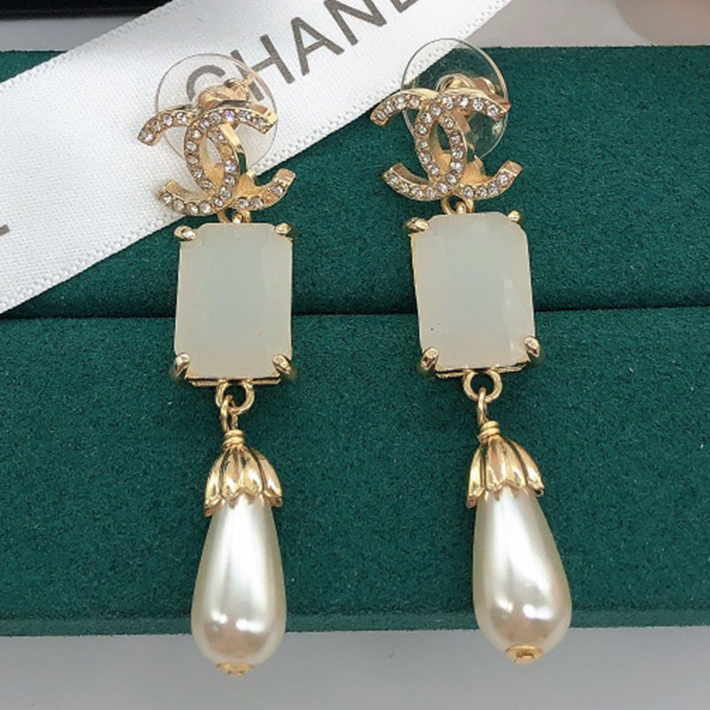 14C588EDE Stylish Earrings