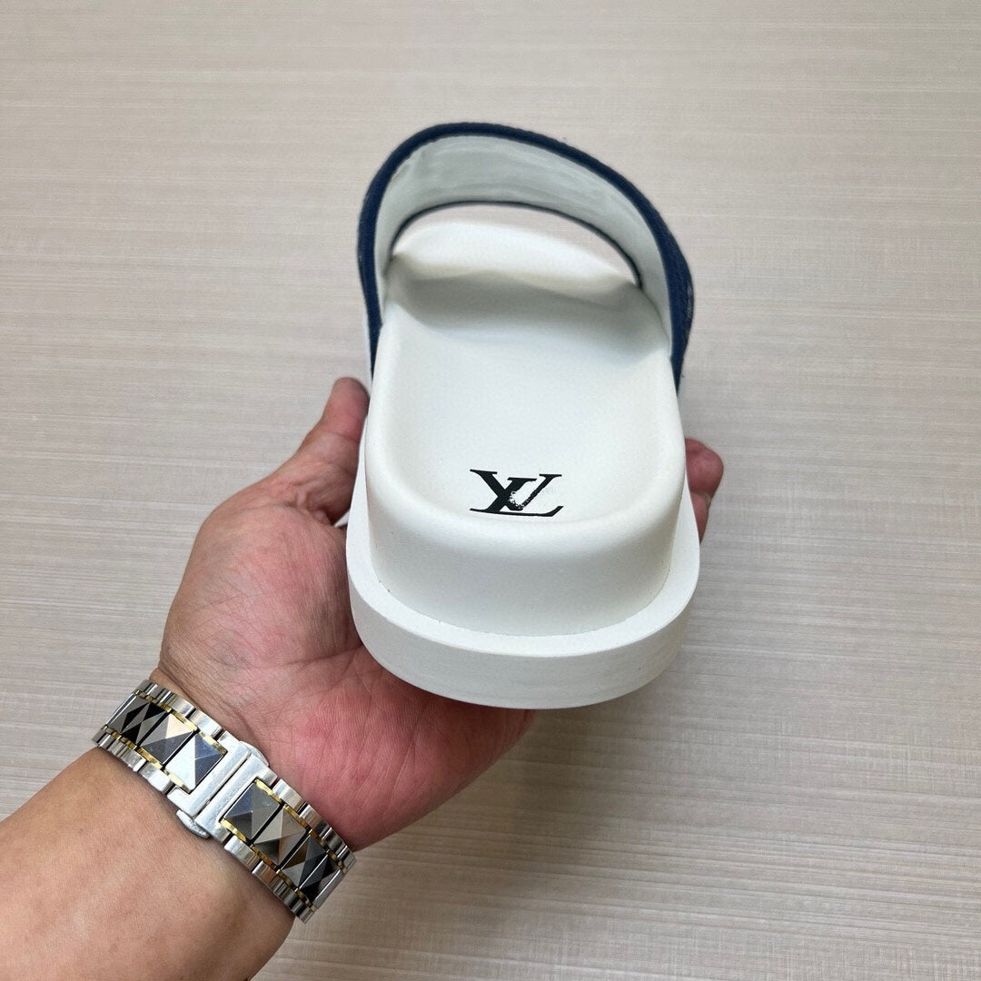 5WE252ZDE Stylish Slippers