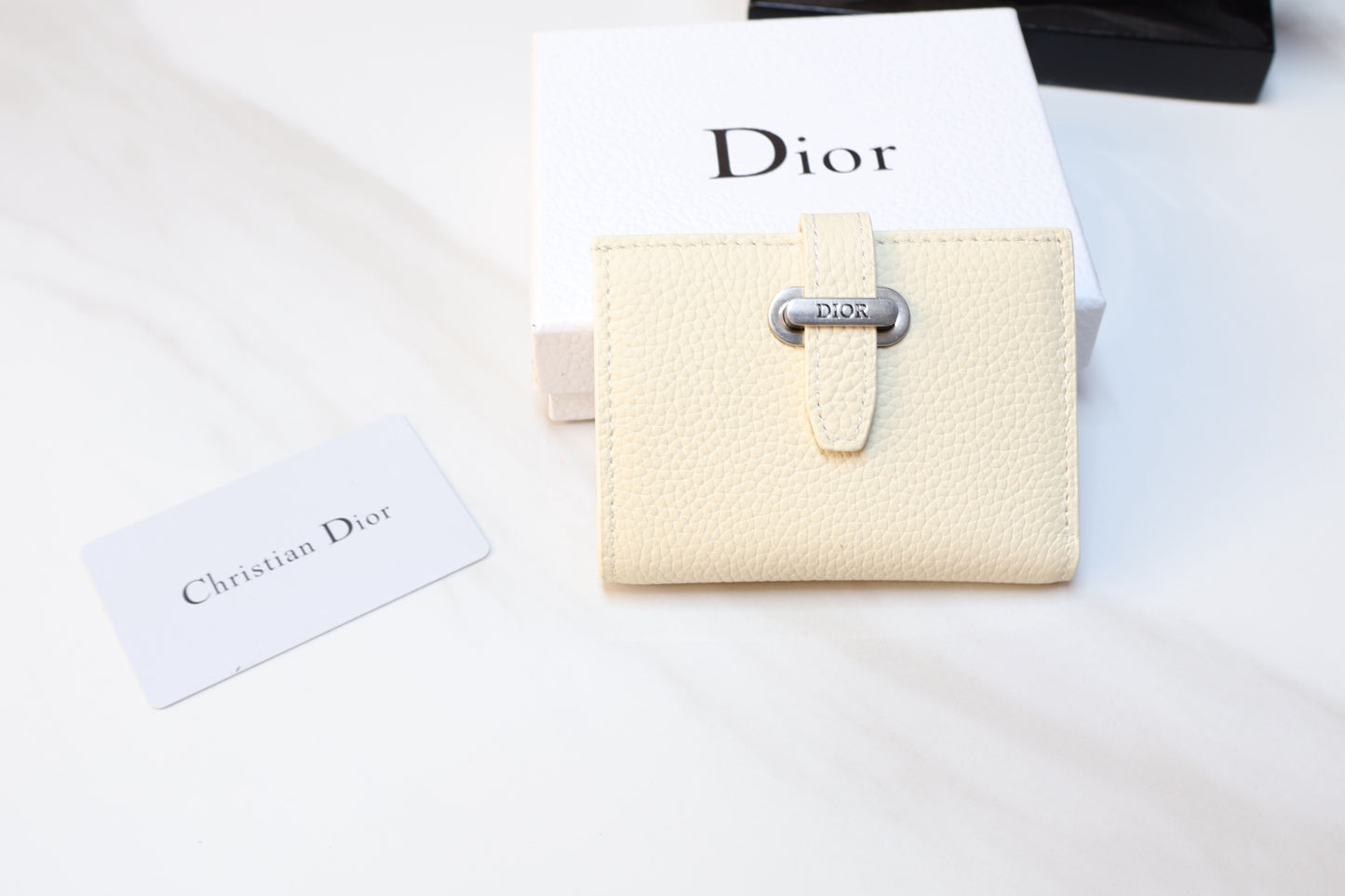 15RD101BDE Stylish leather bag