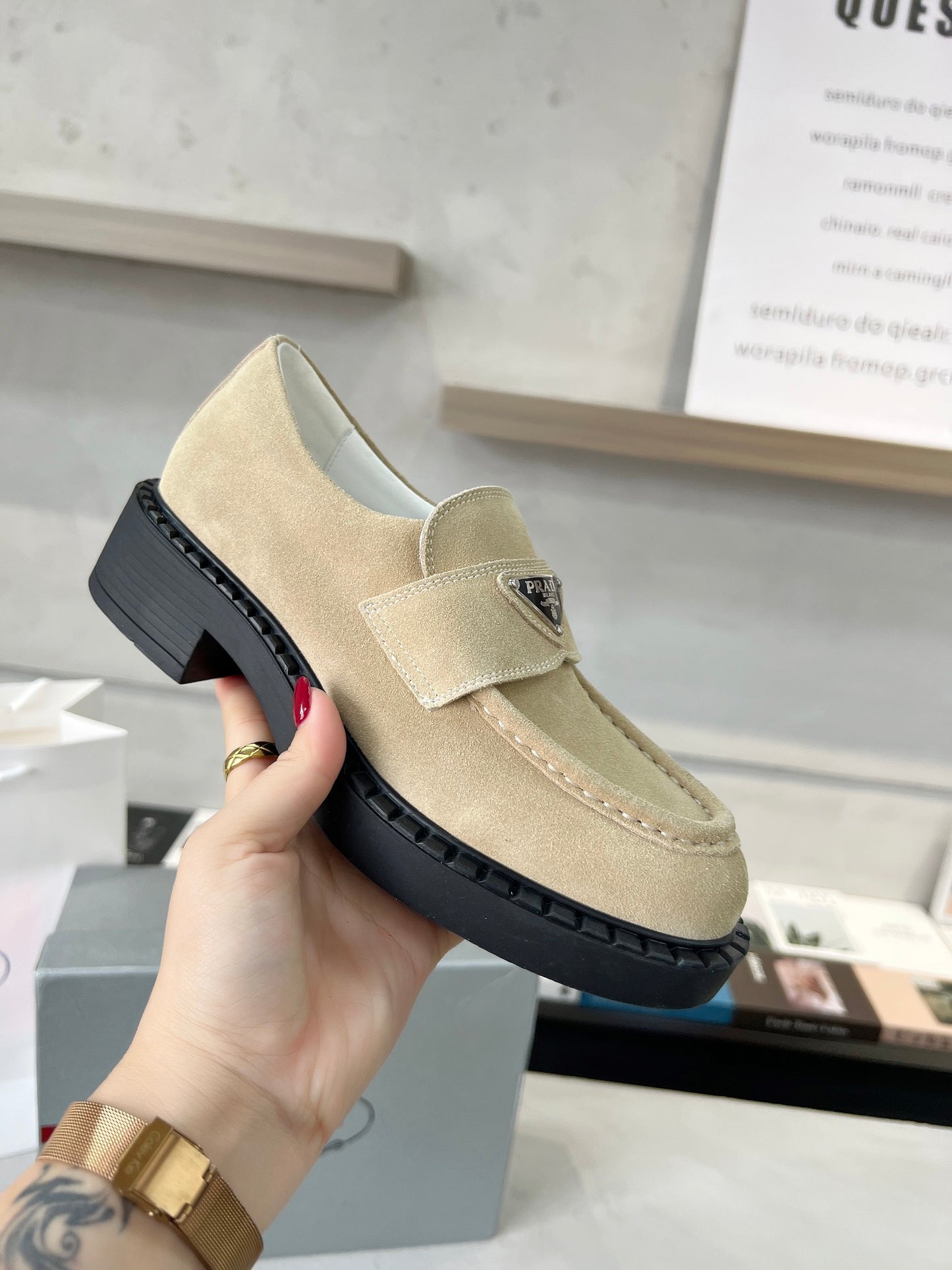 285ZPD64ZDE Stylish  leather  Casual shoes