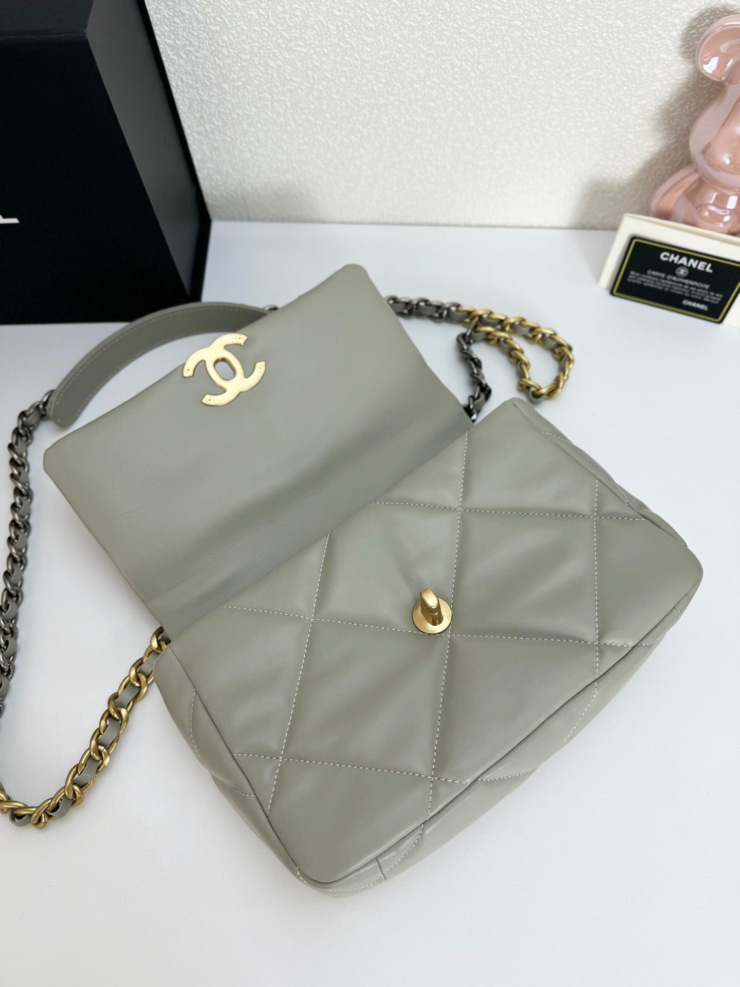 1WC85BDE Stylish leather bag