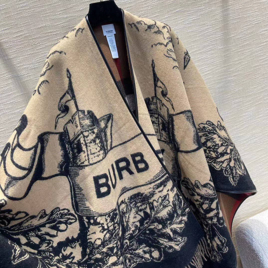 175RR54WDE Stylish cape