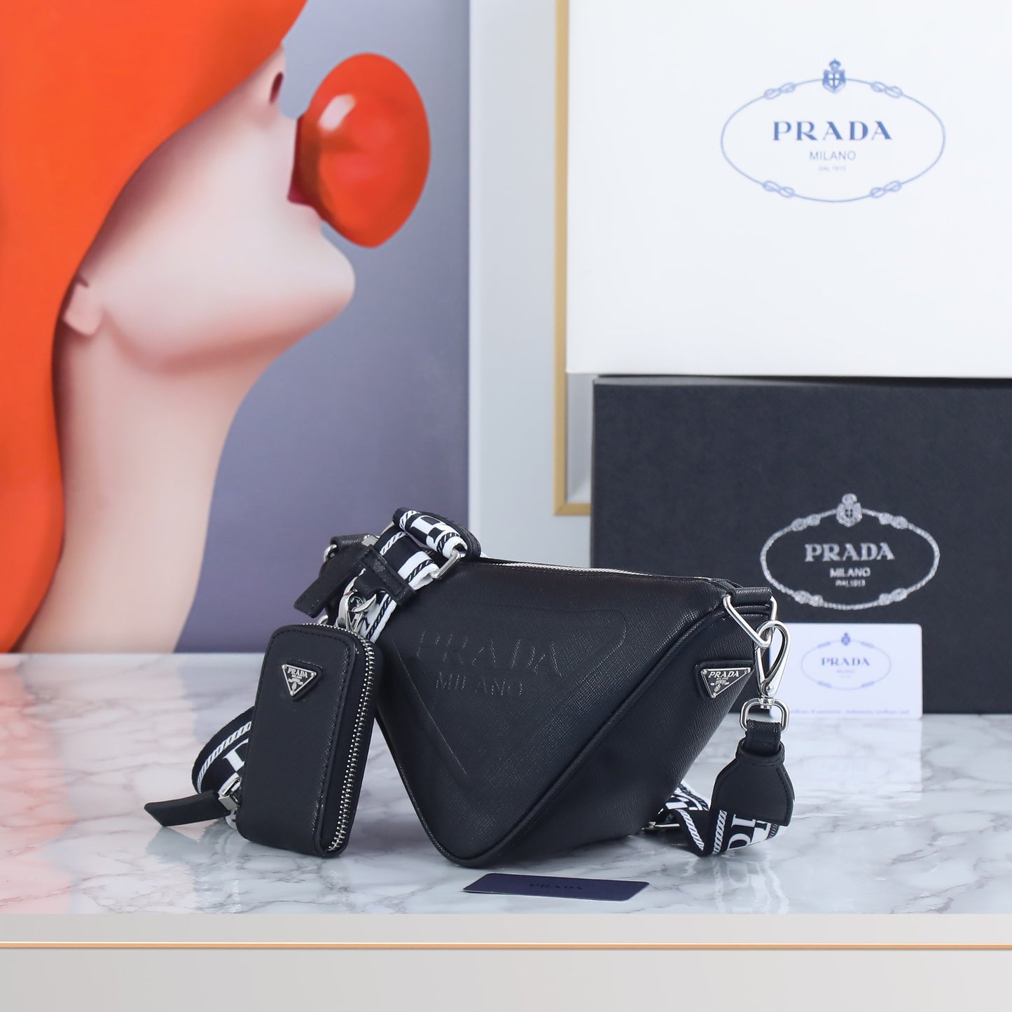 1XPD84BDE Stylish leather bag 