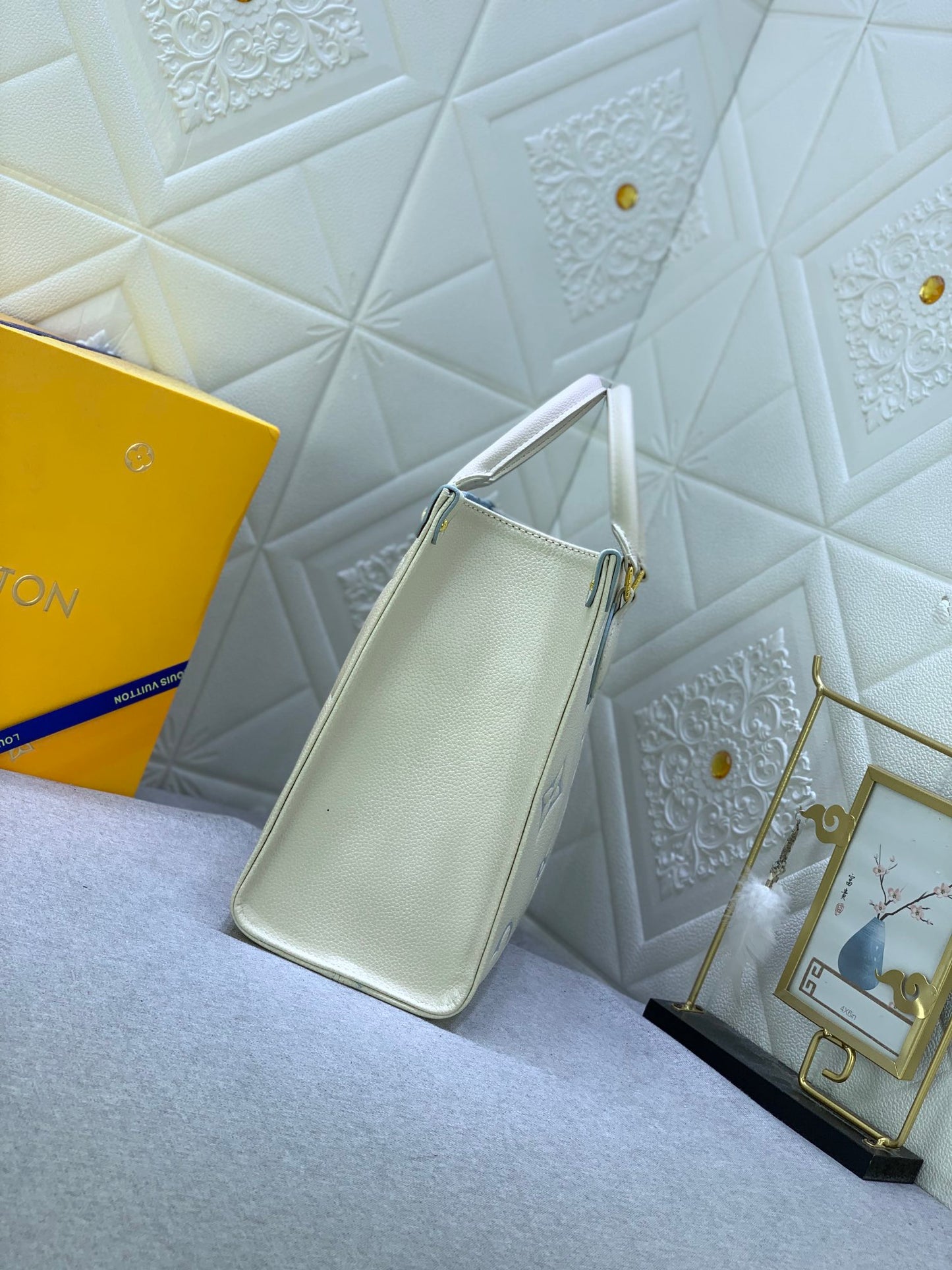 1XE279BDE Stylish leather bag 