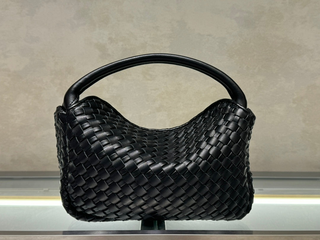 1XA83BDE Stylish leather bag