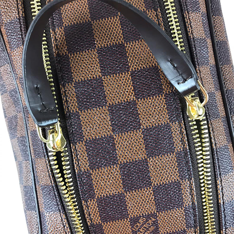1E870BDE Stylish leather bag 