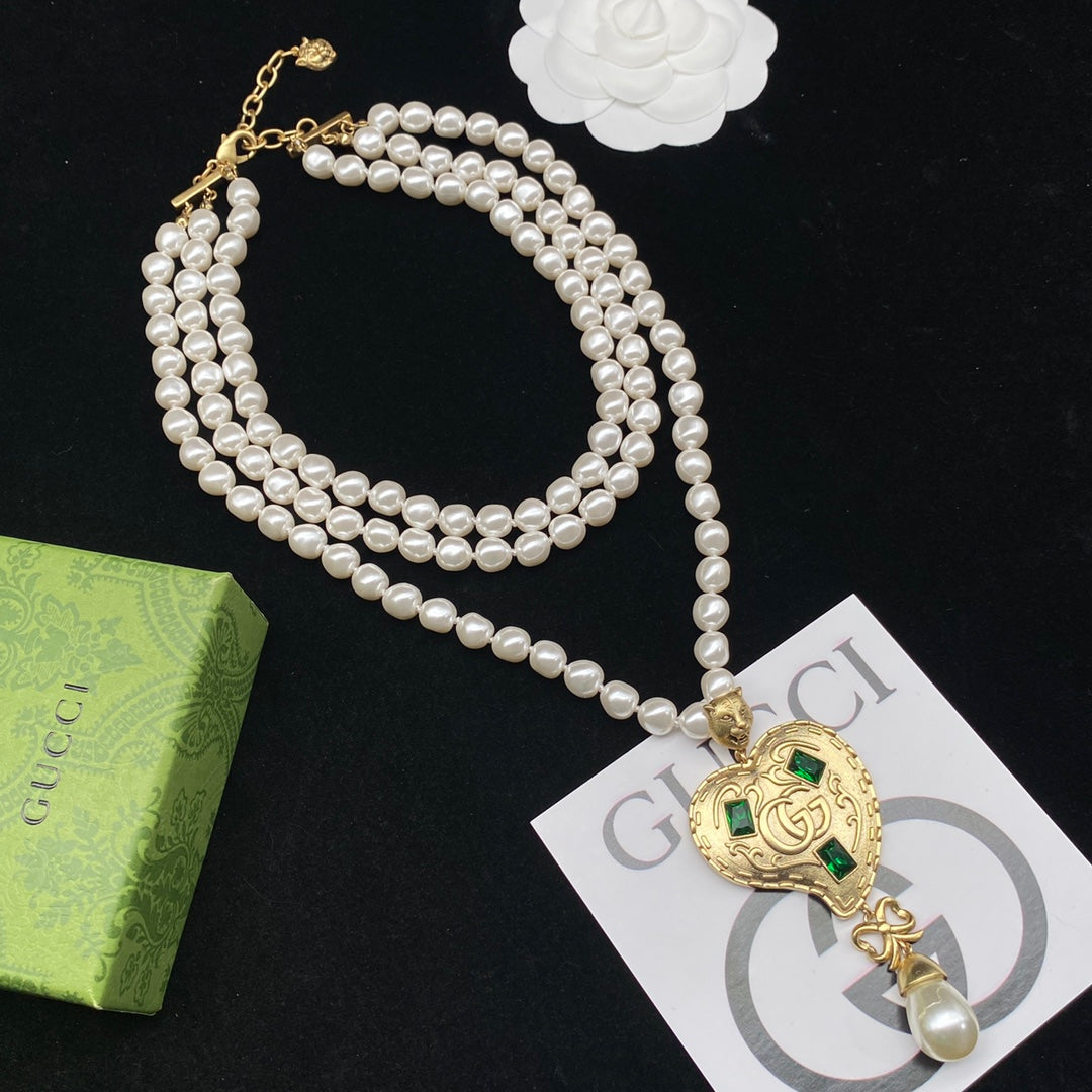 14B823KDE Stylish   Necklaces Earrings