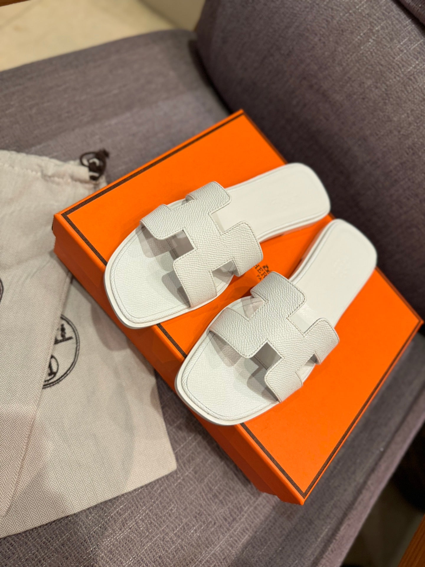 1ZH238ZDE Stylish Slippers