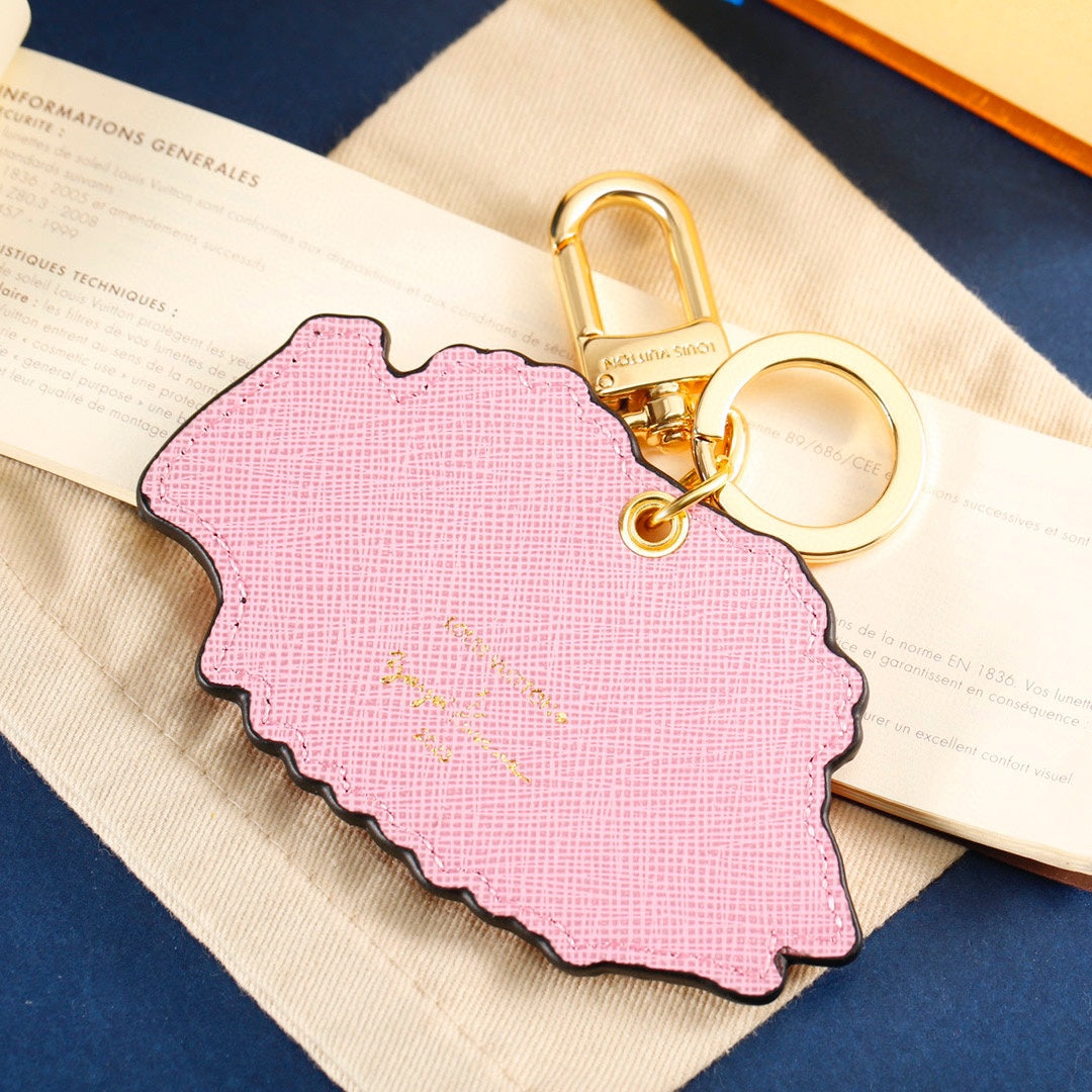 3RE12ADE Stylish key closure