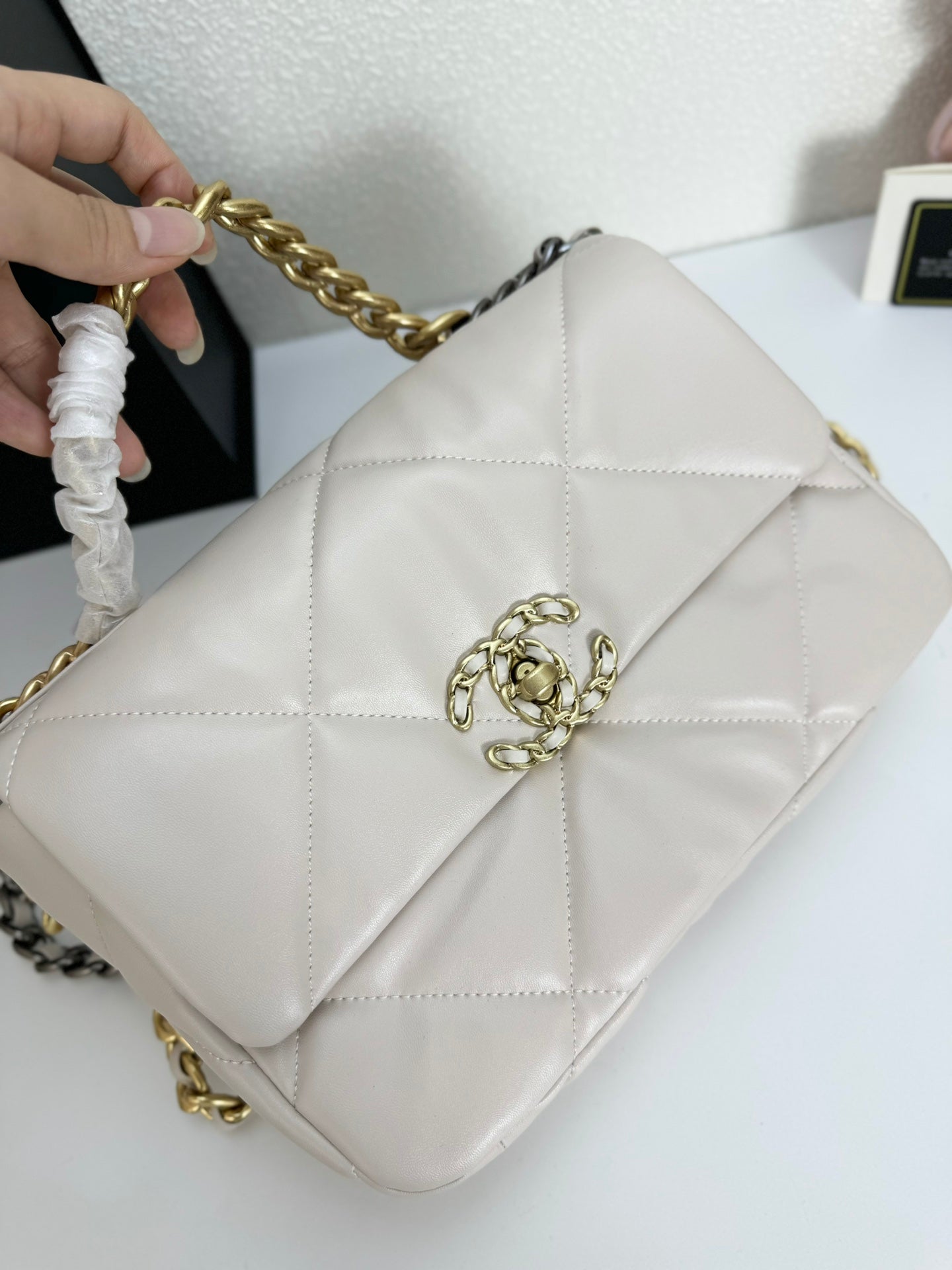 1WC85BDE Stylish leather bag