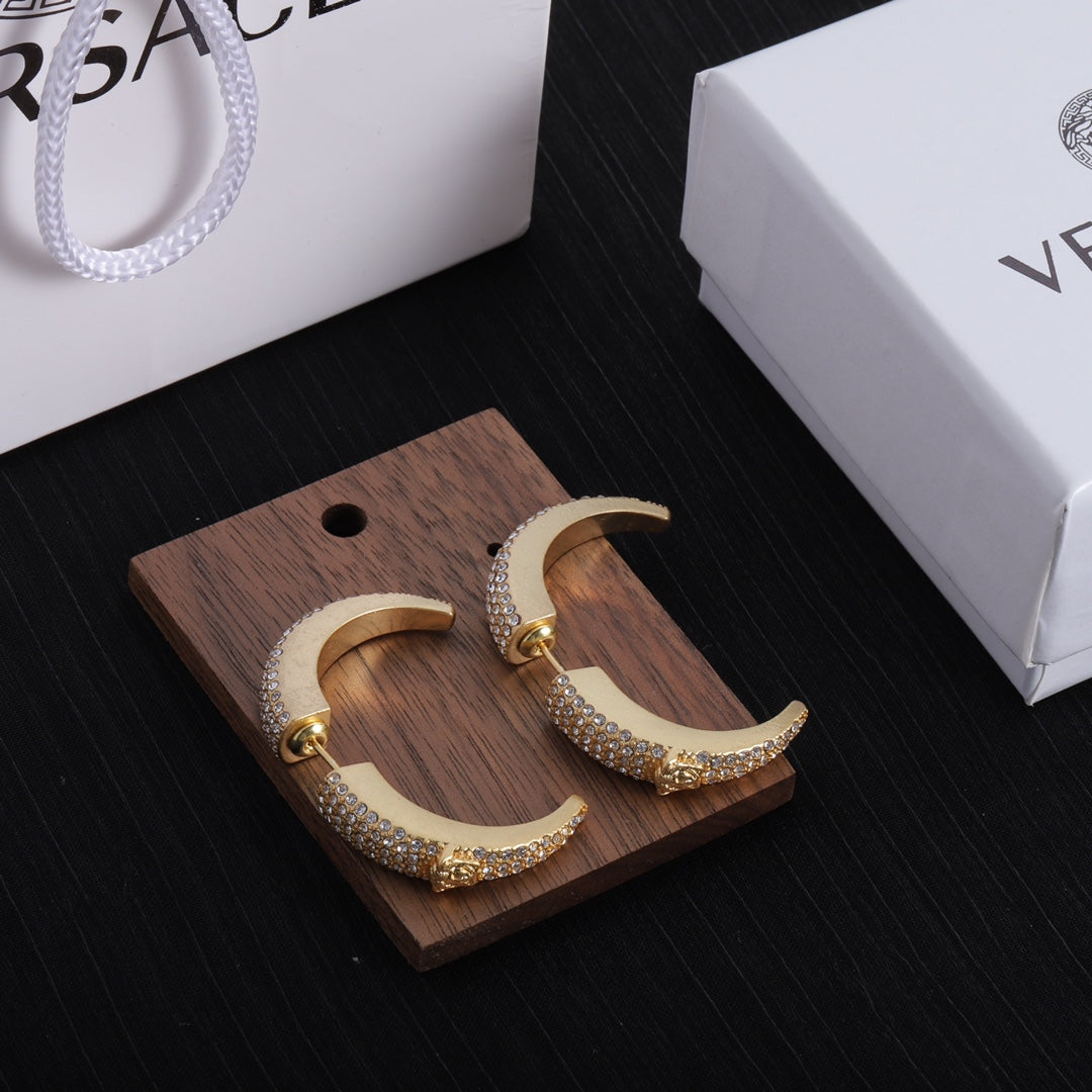 1NV66EDE Stylish Earrings