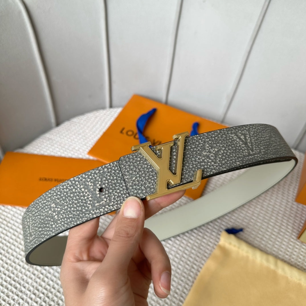 14E72PDE Stylish  High quality belt With full package