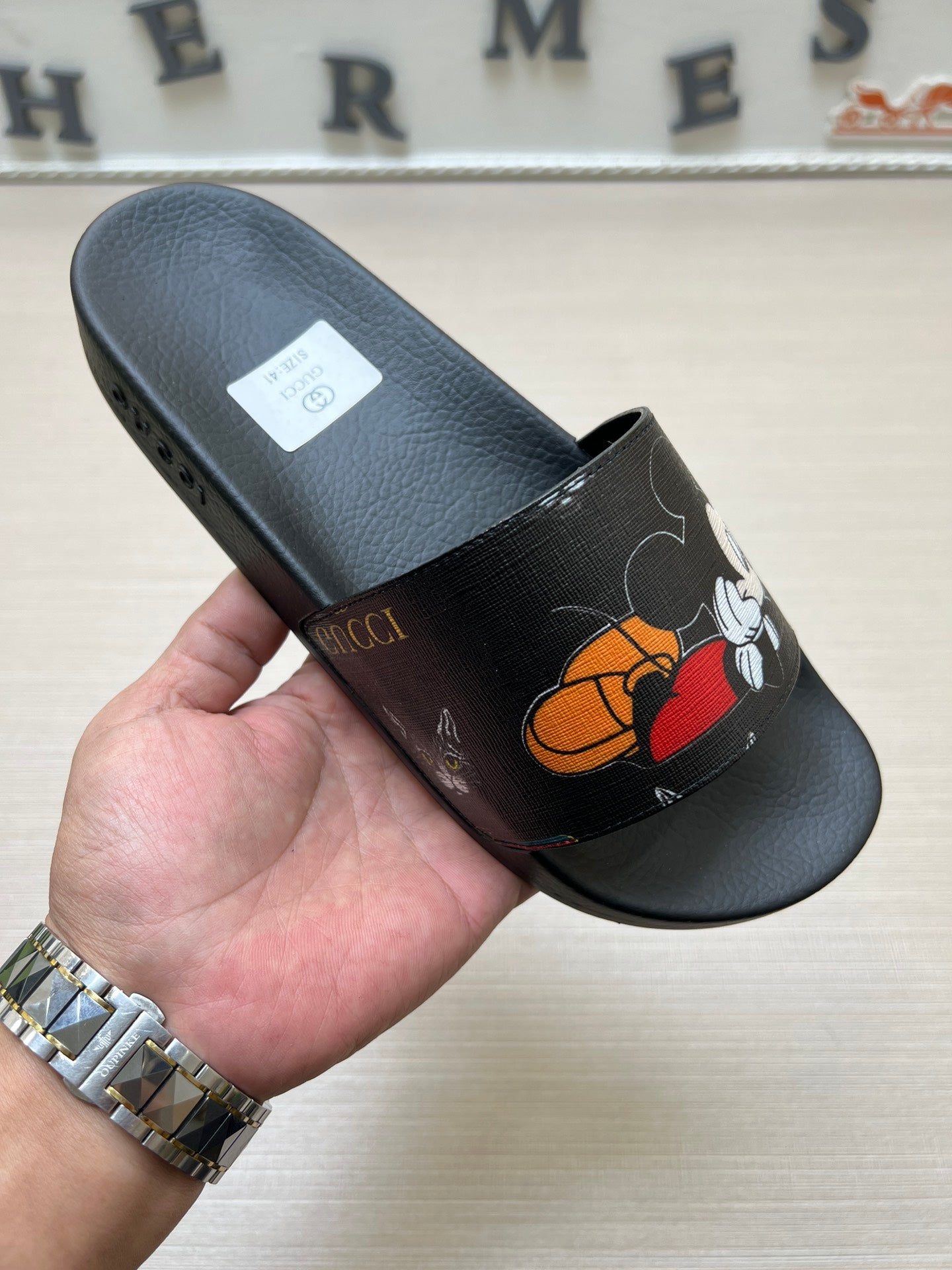 5WB239ZDE Stylish Slippers