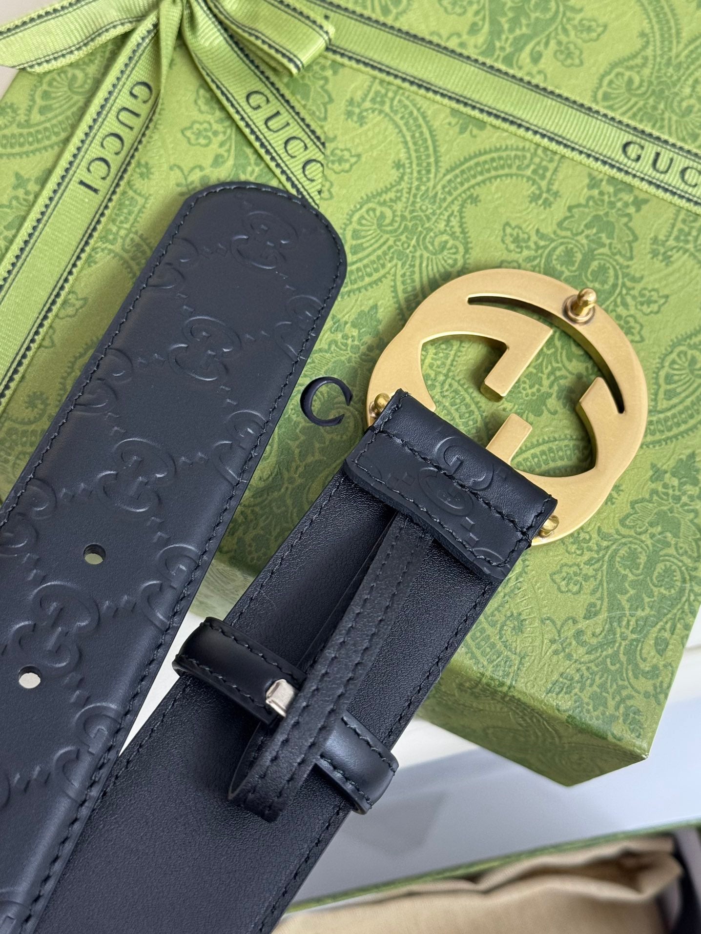 155RB241PUE Stylish High quality belt With full package