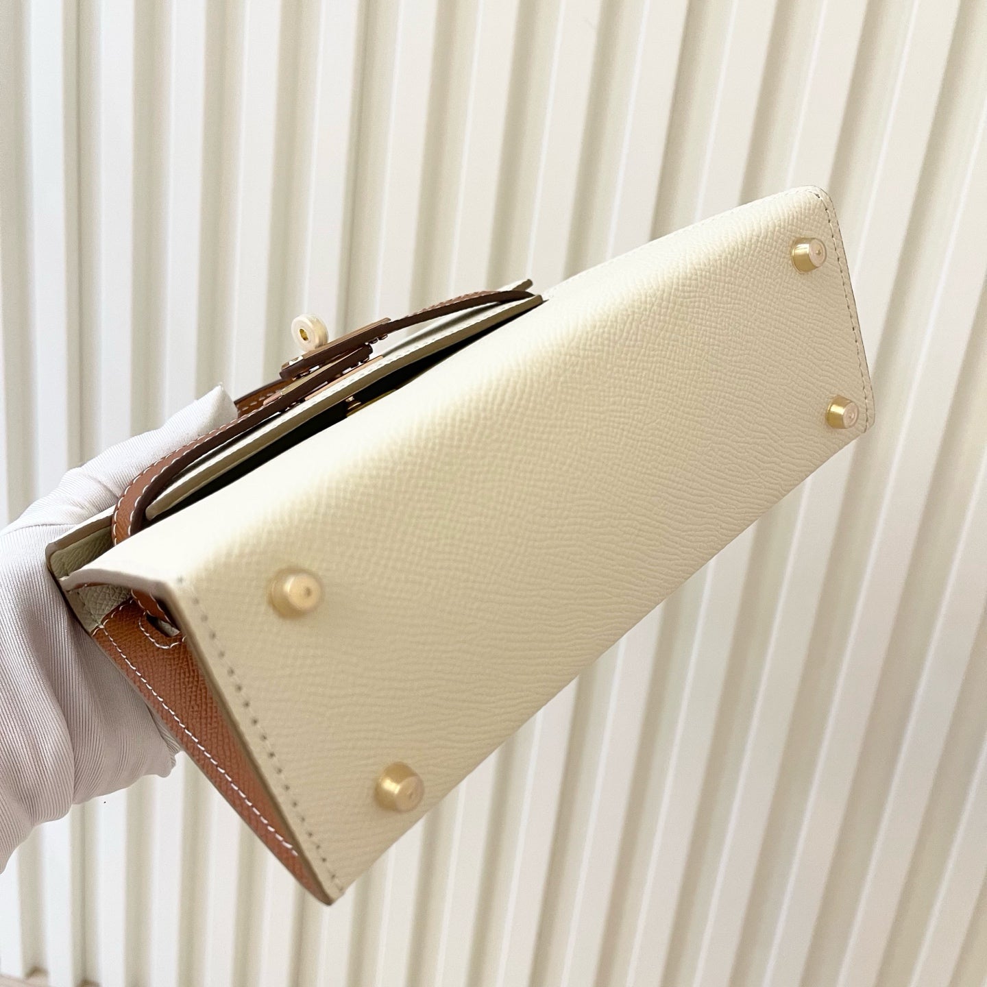 2WH25BDE Stylish leather bag