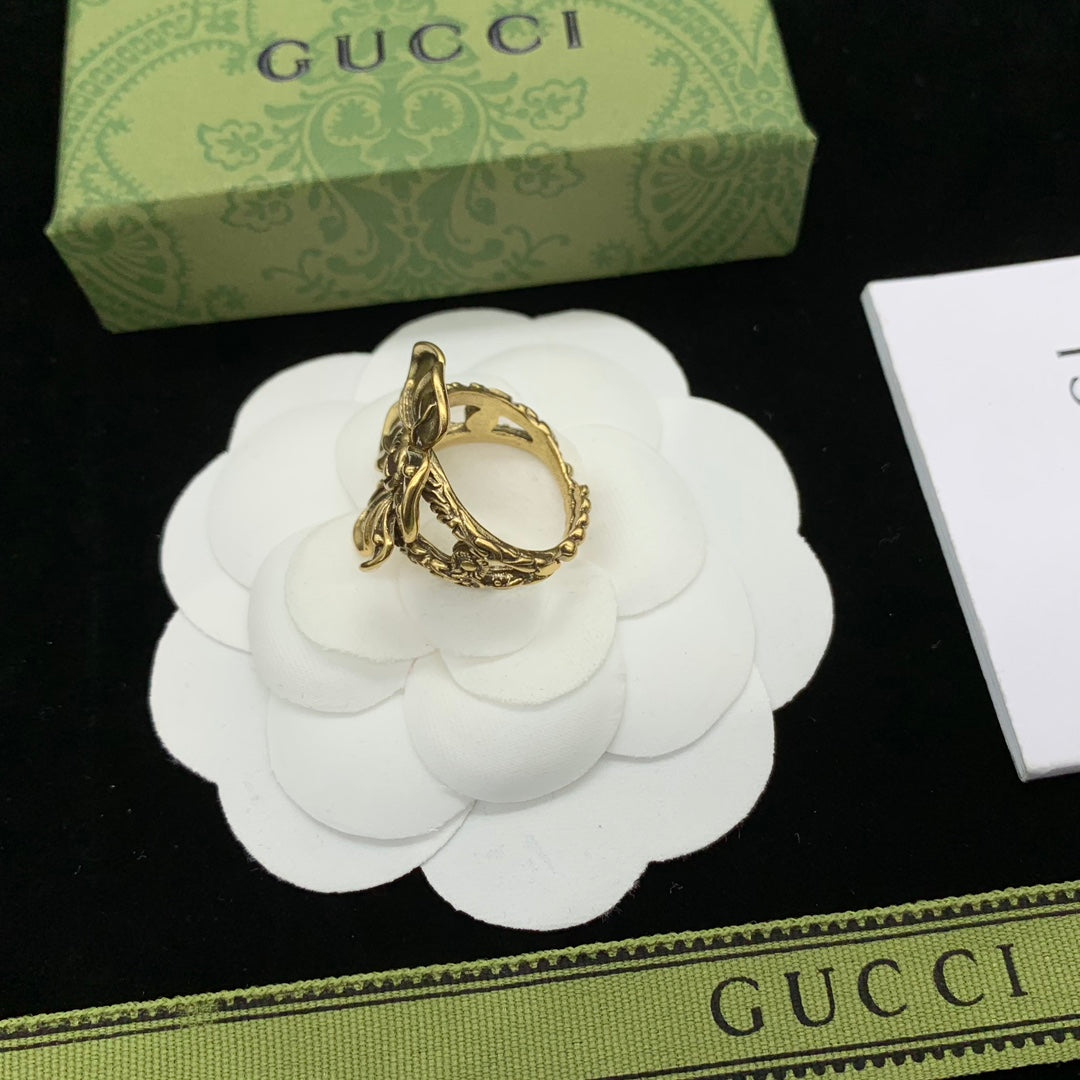 14B343XDE Stylish Earrings Rings Bracelets
