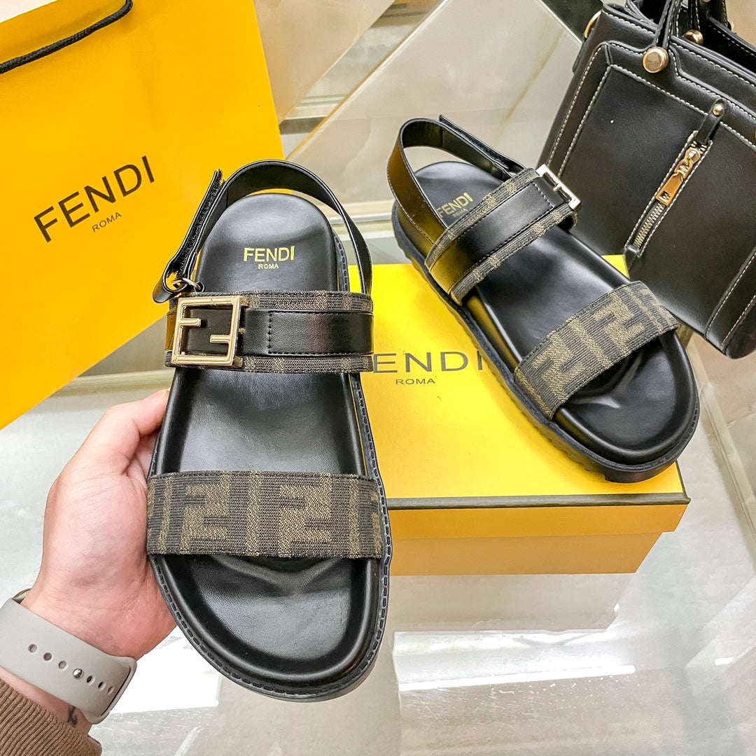 14F71ZDE Stylish sandals