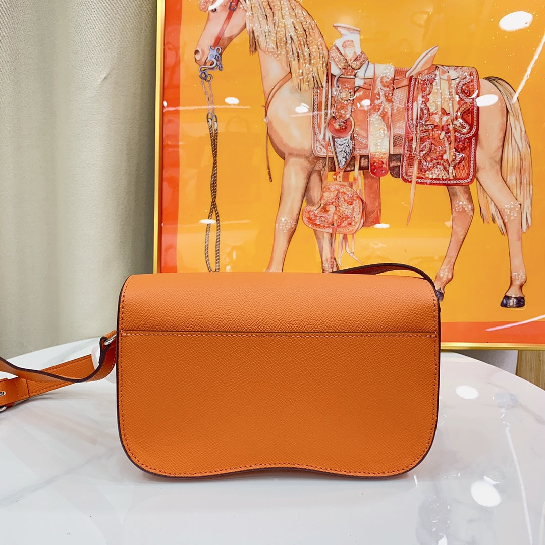 155NH8BDE Stylish leather bag