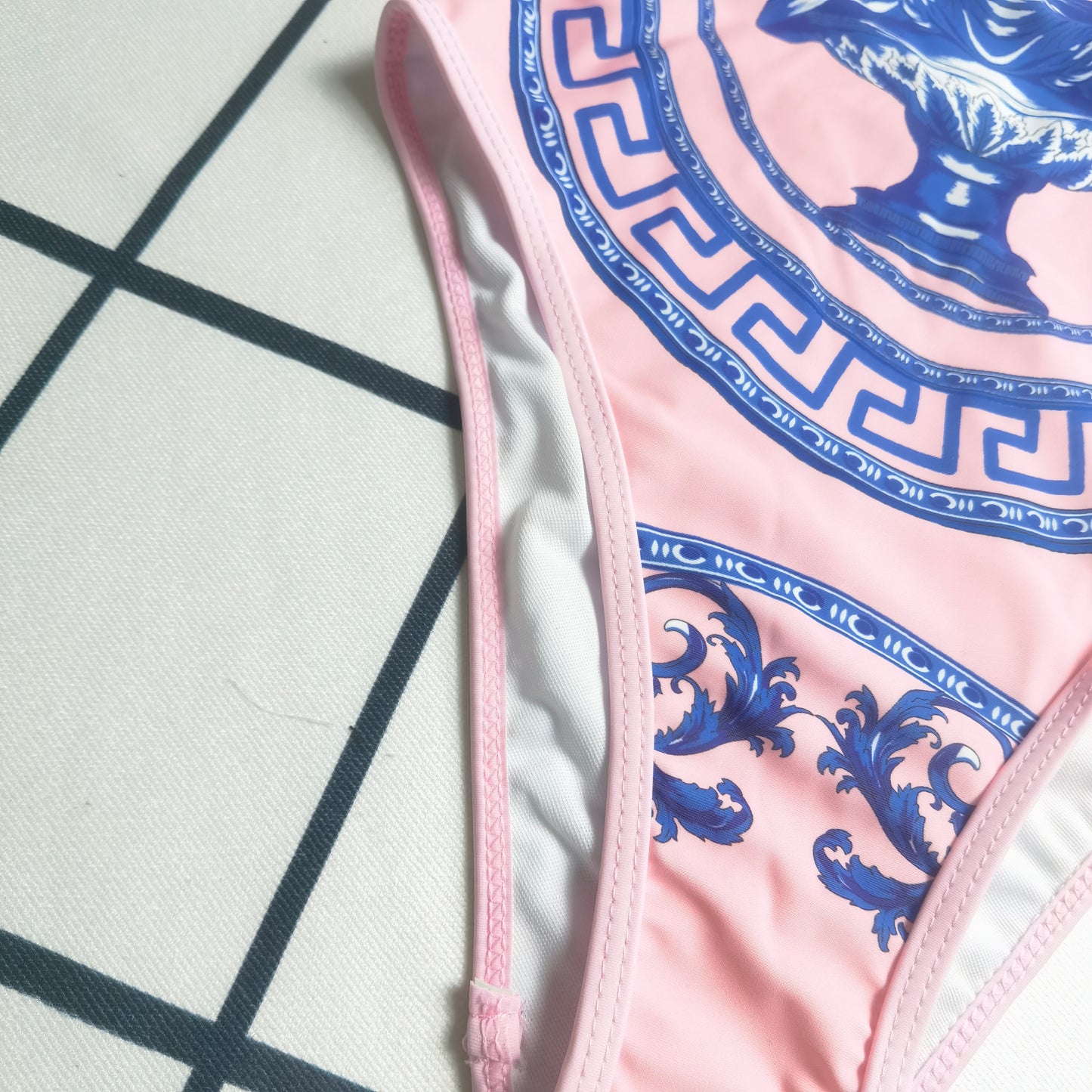 14V298YDE Stylish Bikini swimsuit