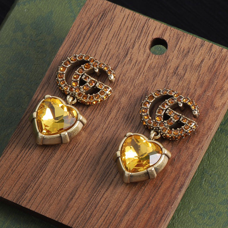 1YB60EDE Stylish Earrings