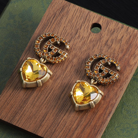 1YB60EDE Stylish Earrings