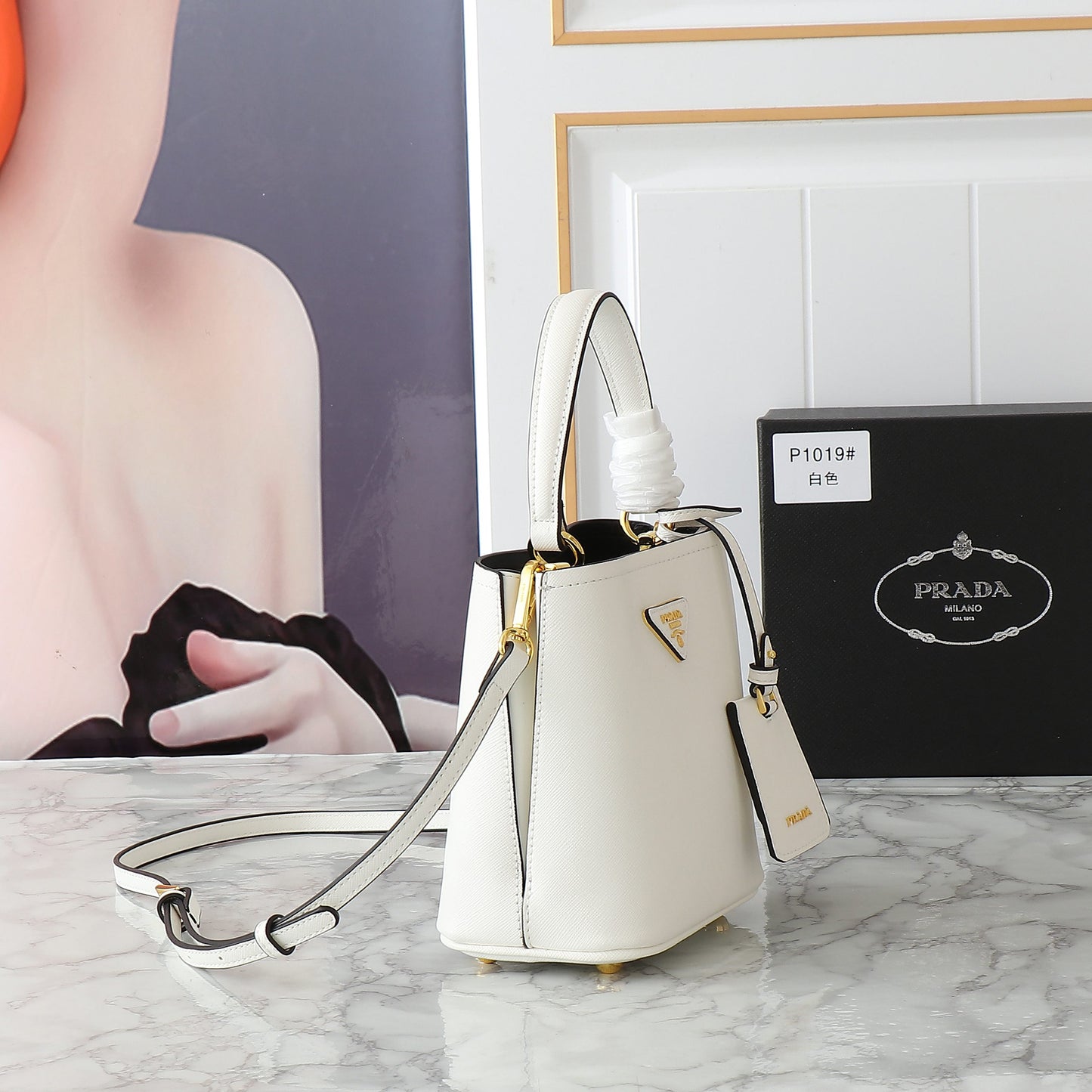 1WP102BDE Stylish leather bag