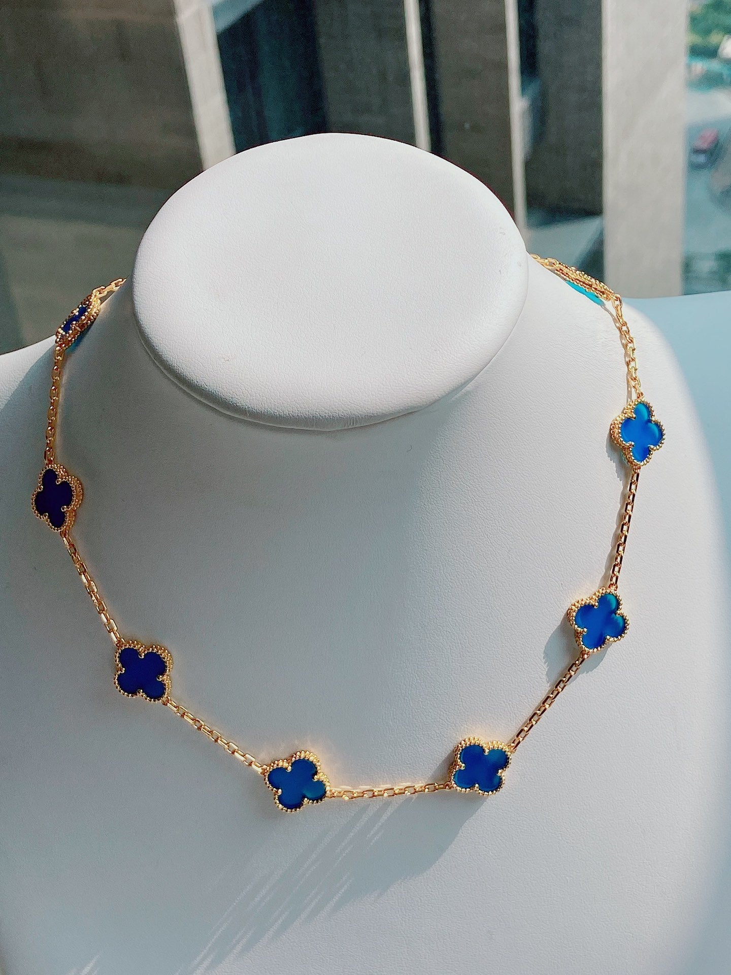 5XVA181XDE Stylish 10 flowers necklaces