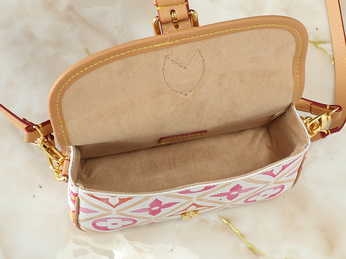 15XE2BDE Stylish leather bag)