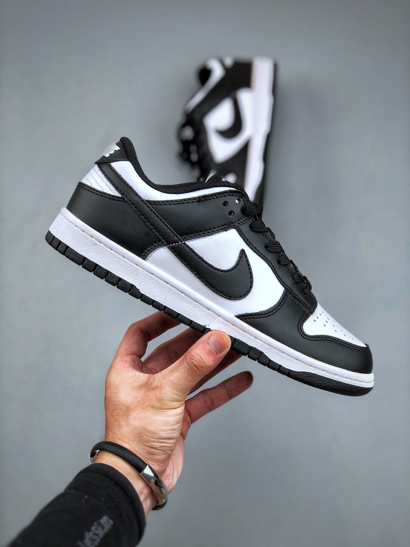 4YN11ZDE Stylish Sneakers (No Box, August-October Big Sale)
