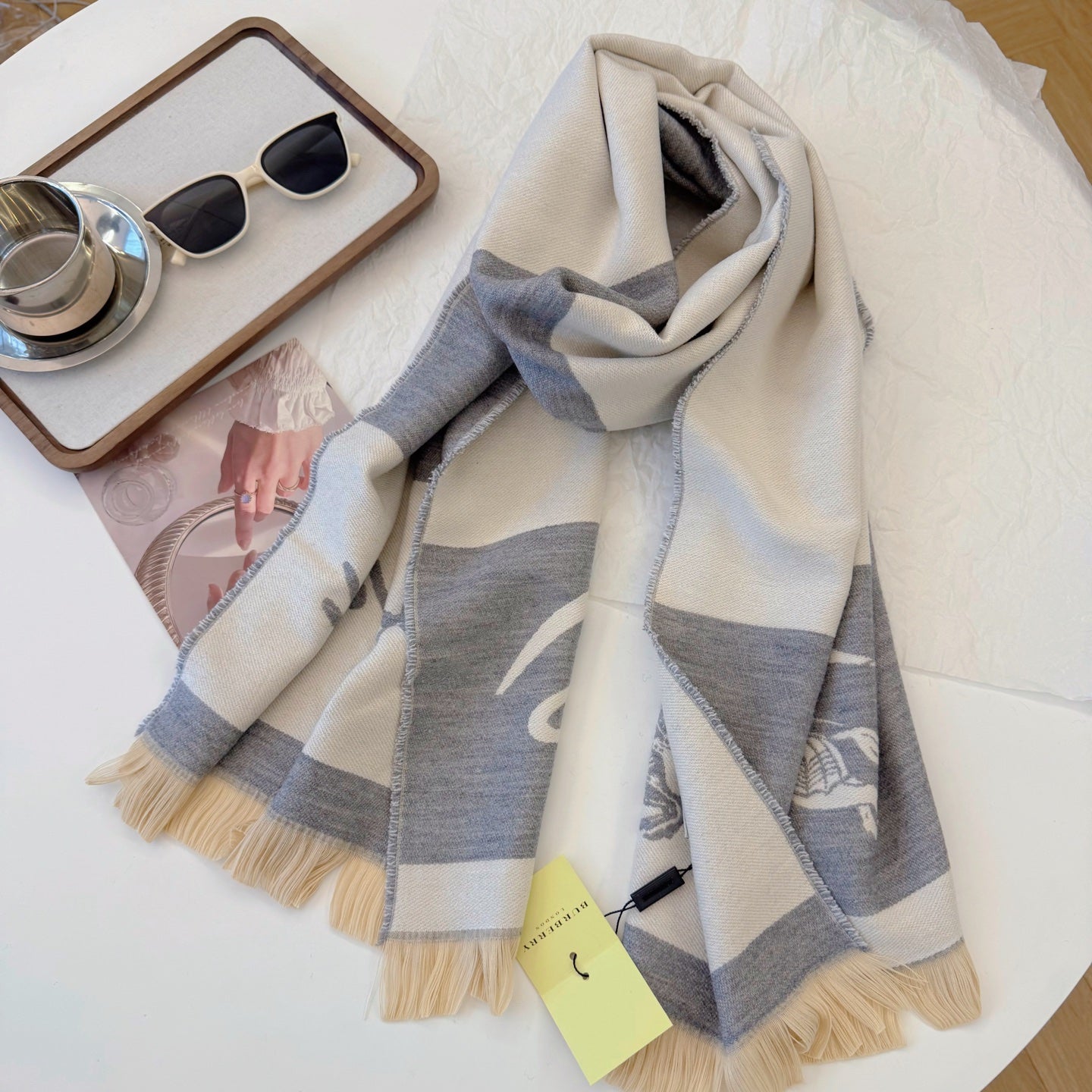 175RR44WDE Stylish Winter Scarves