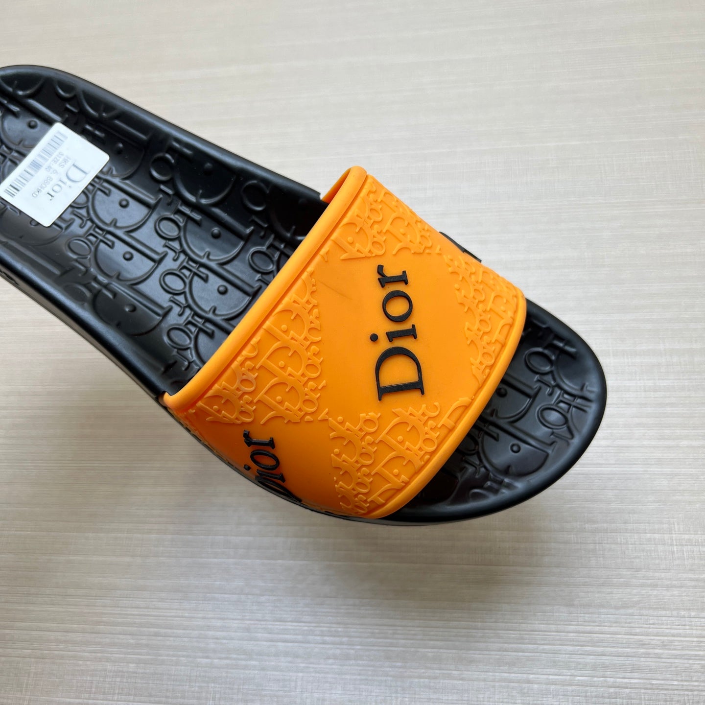 535ZD279ZDE Stylish Slippers