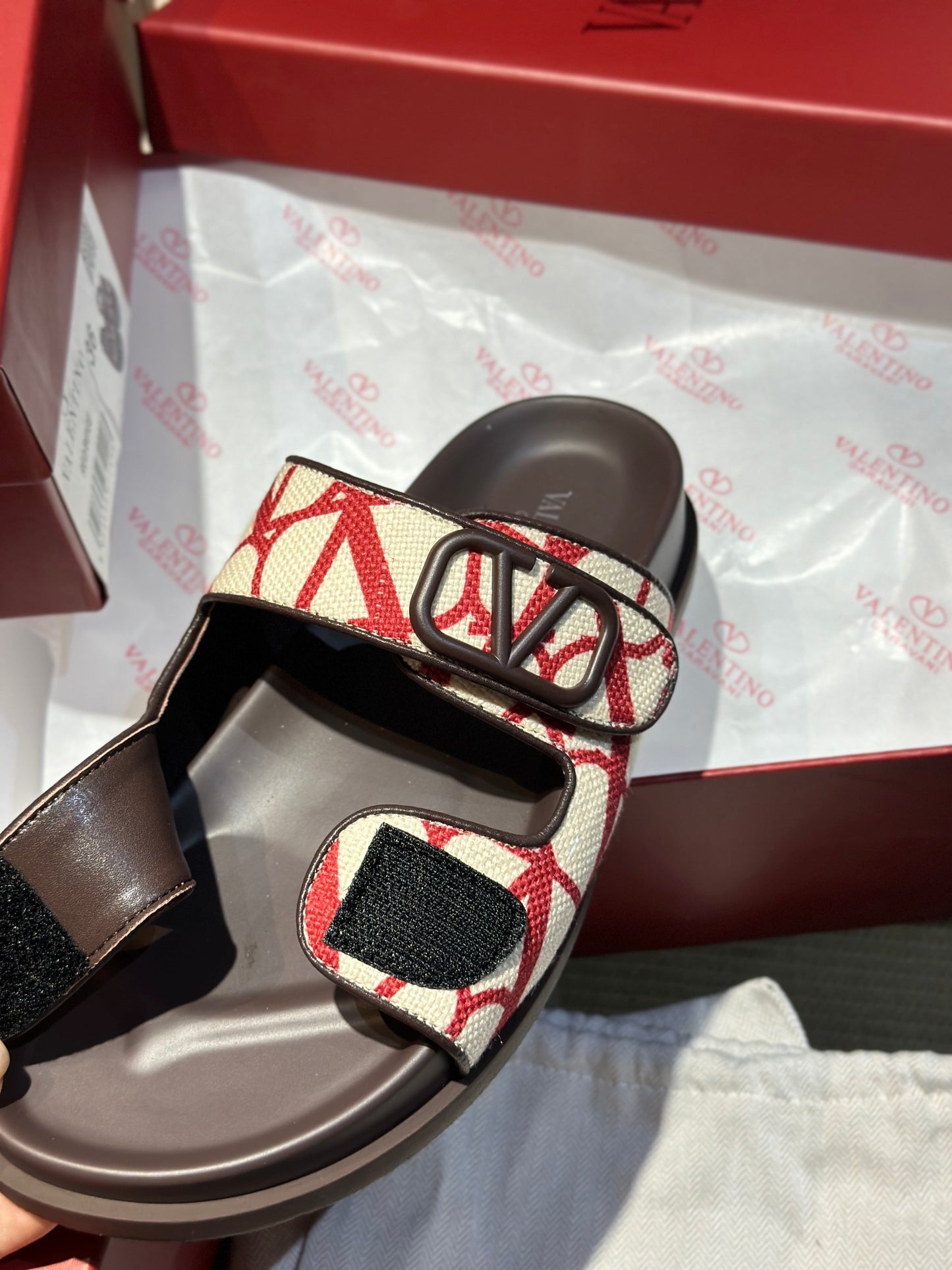 14VL210ZDE Stylish Slippers