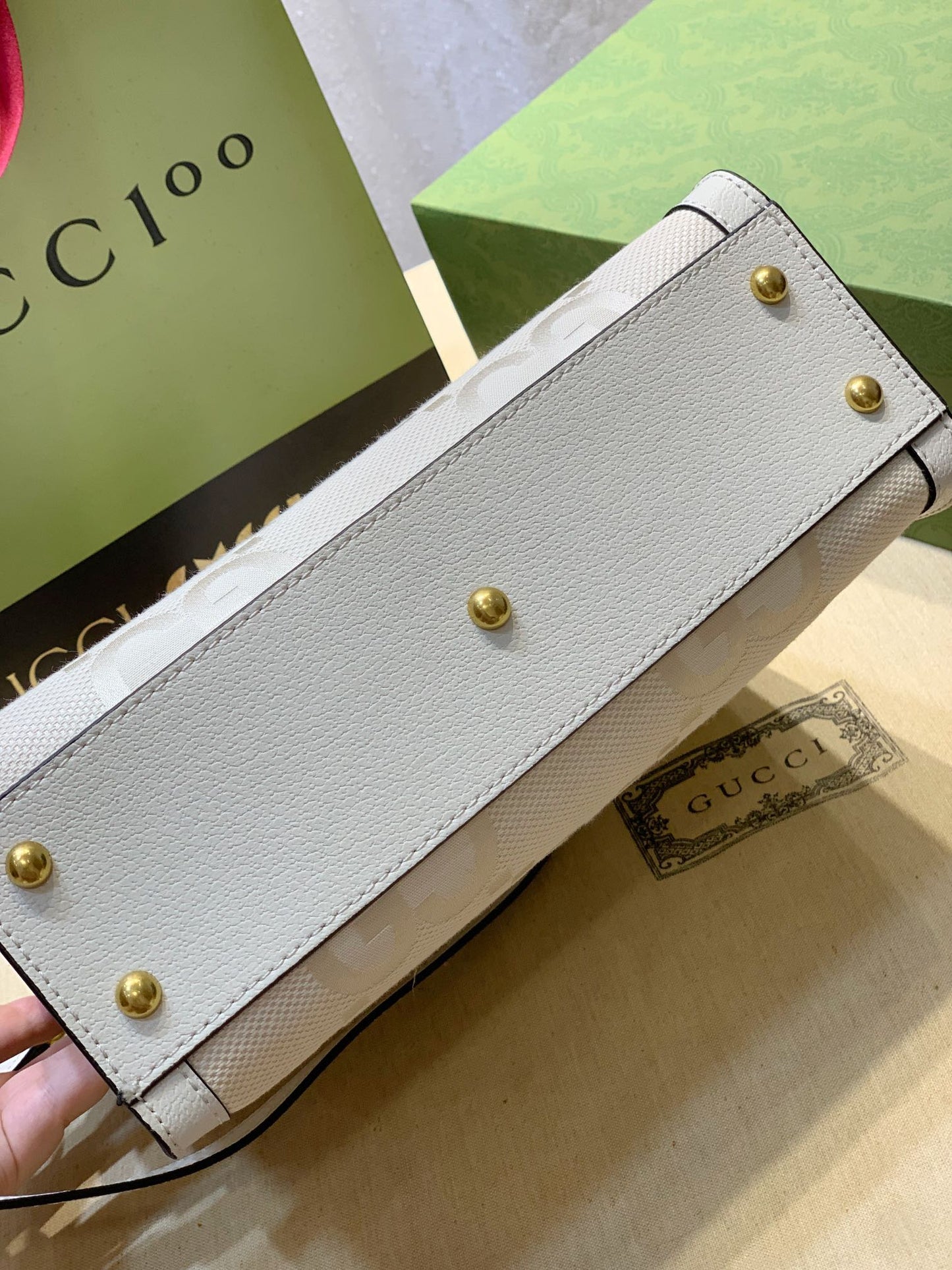 1XB117BDE Stylish leather bag 