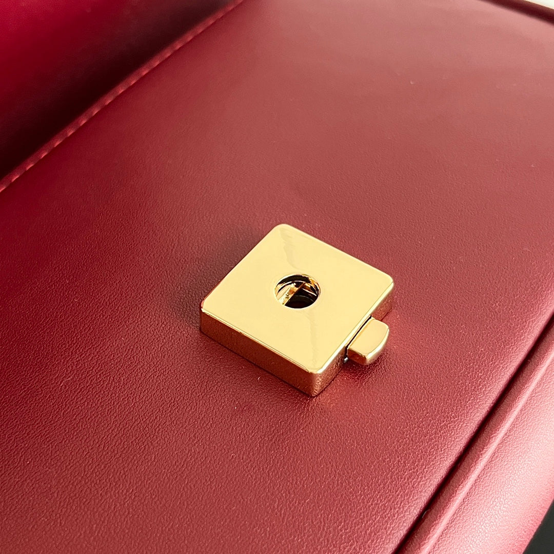 1XB55BDE Stylish leather bag