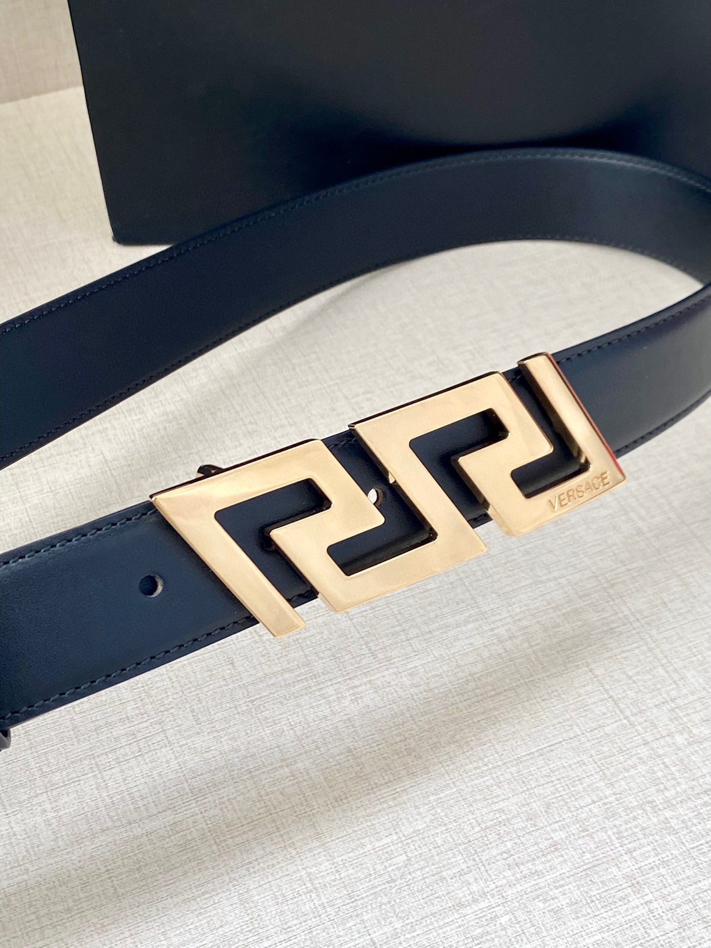 1WV165PDE Stylish  High quality belt With full package