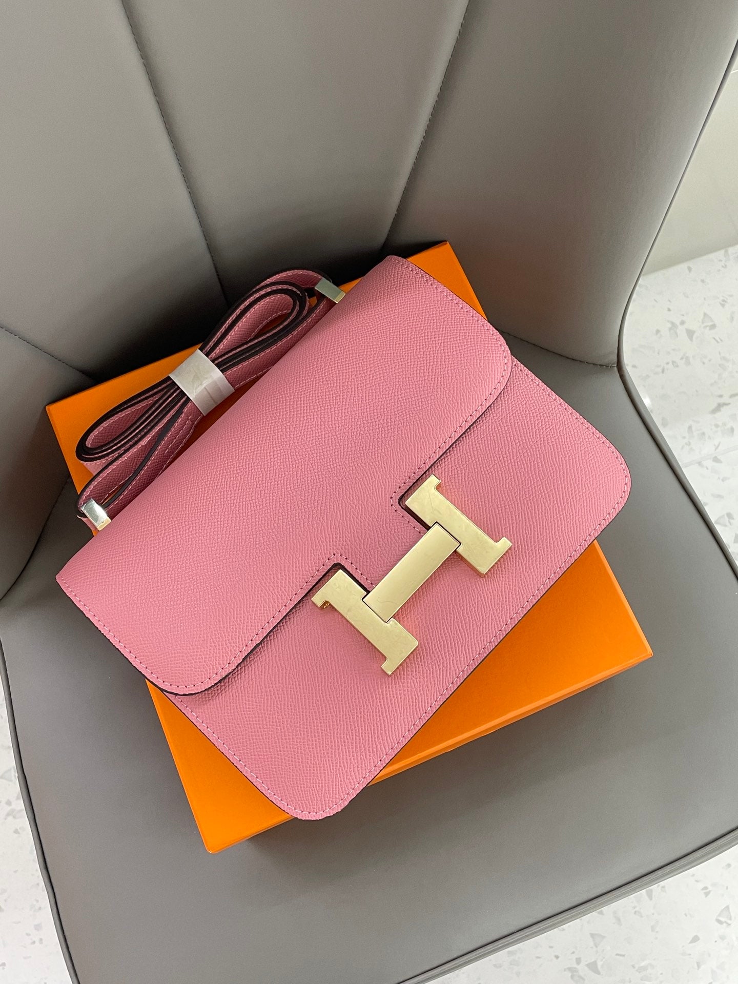 155NH63BDE Stylish leather bag