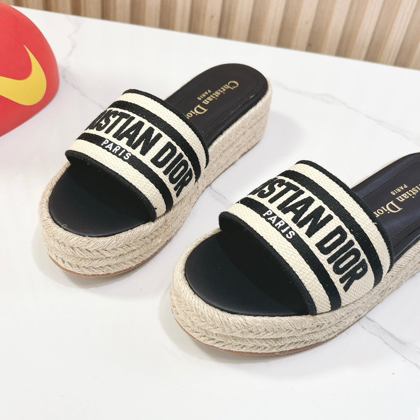285ZD22ZDE Stylish leather Shoes
