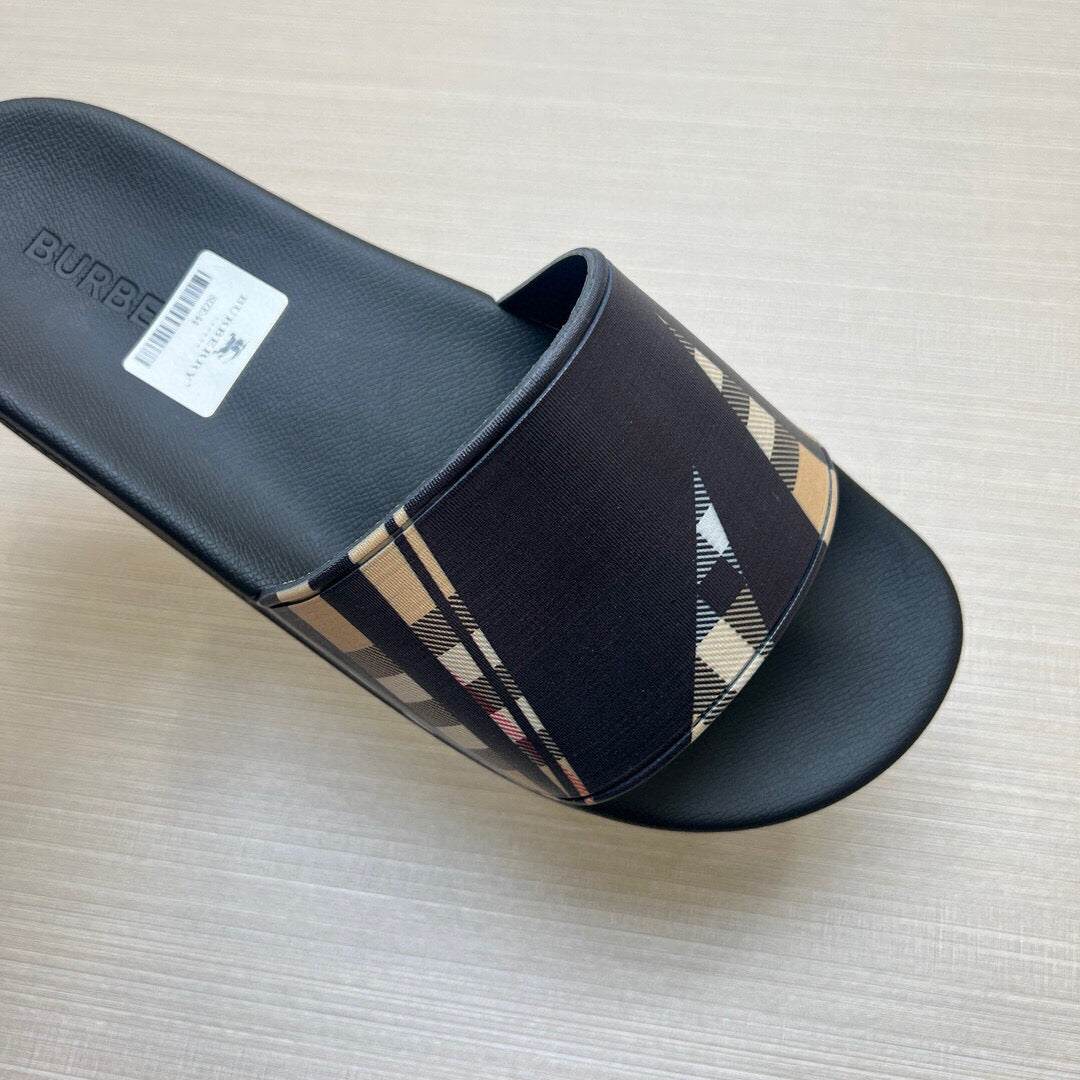 535ZR251ZDE Stylish Slippers